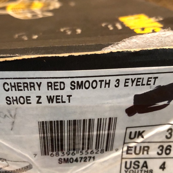 Dr. Martens NEW Cherry Red Smooth Eyelet Sz 5 - Picture 10 of 11